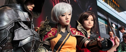 Diablo III : les superbes cosplayeuses Cor�ennes
